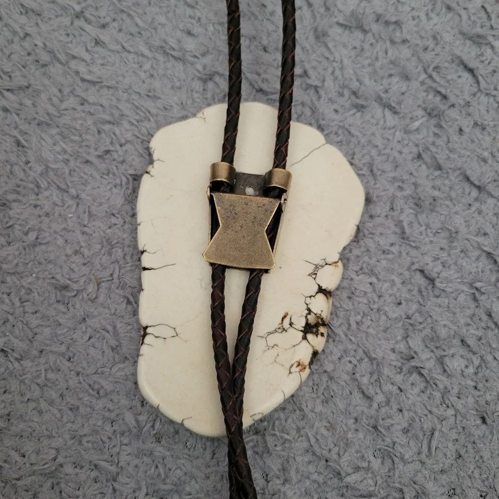 Southwestern Large Buffalo Lazer Cut Howlite Slab Bolo Tie Necklace Western